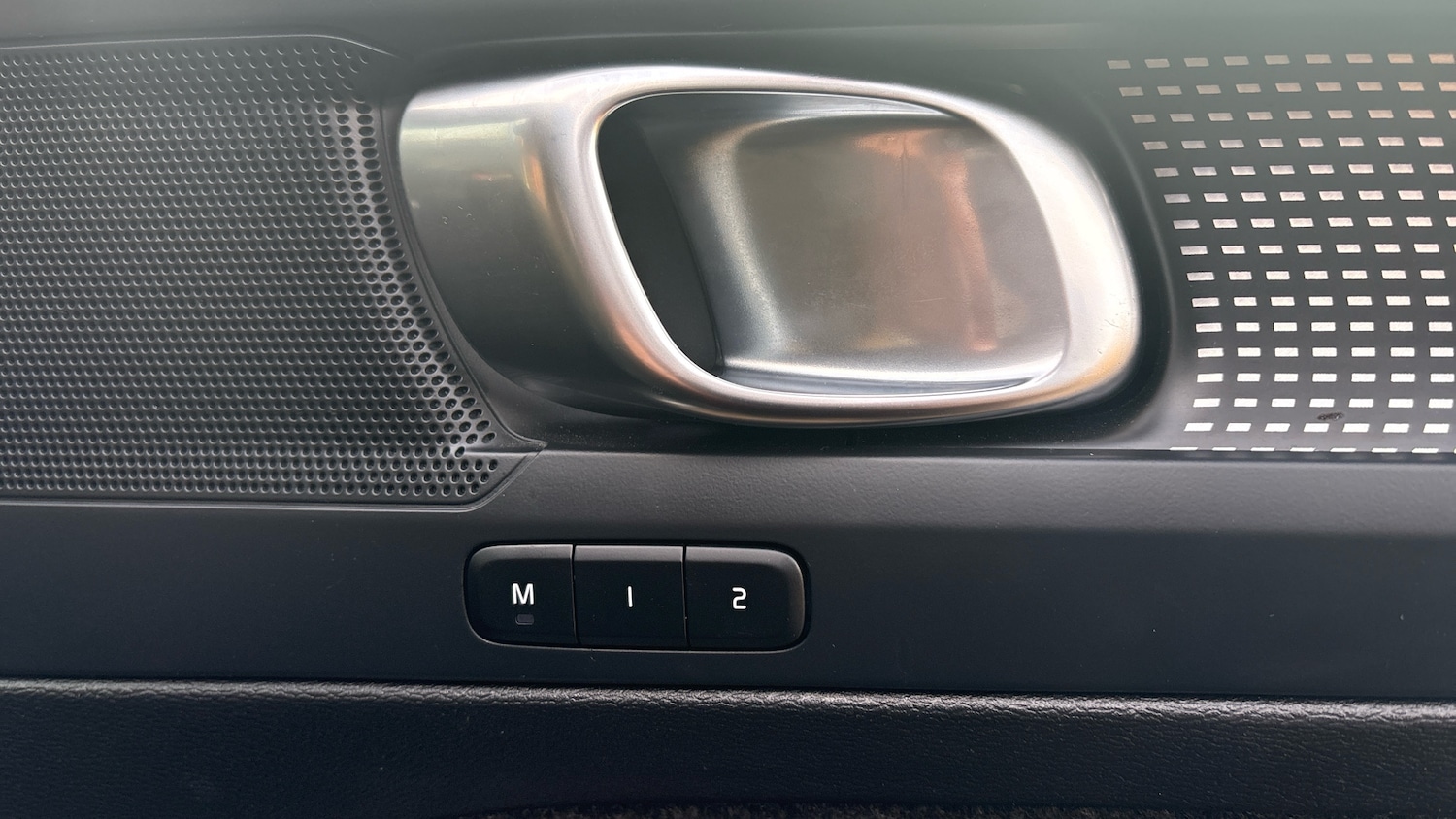 Used Volvo XC40 2024 for sale - 76791702: Photo 25