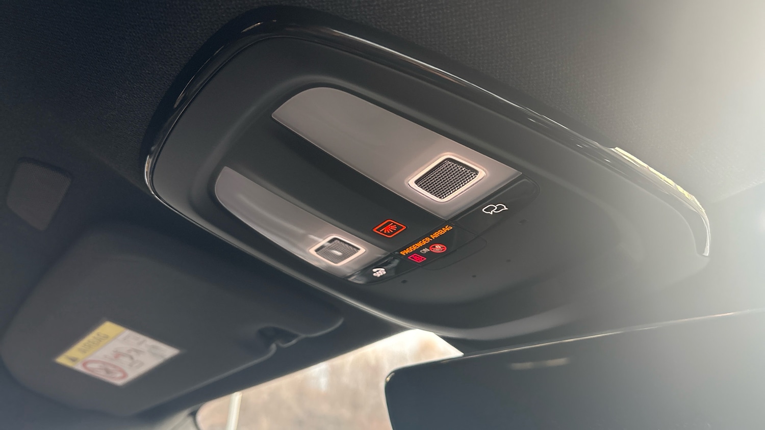 Used Volvo XC40 2024 for sale - 76791702: Photo 33