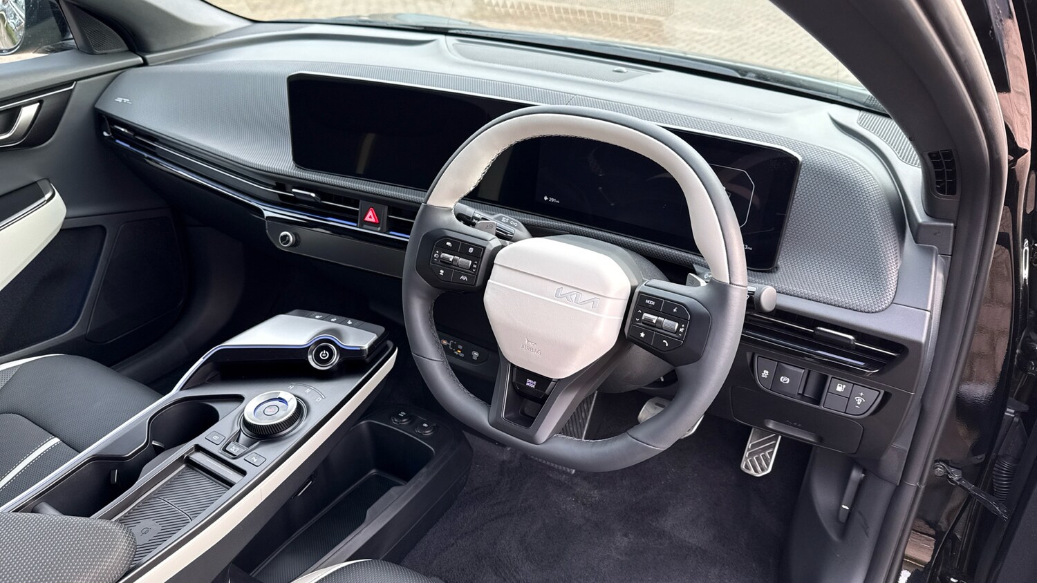 Used Kia EV6 2025 for sale - 76493745: Photo 11