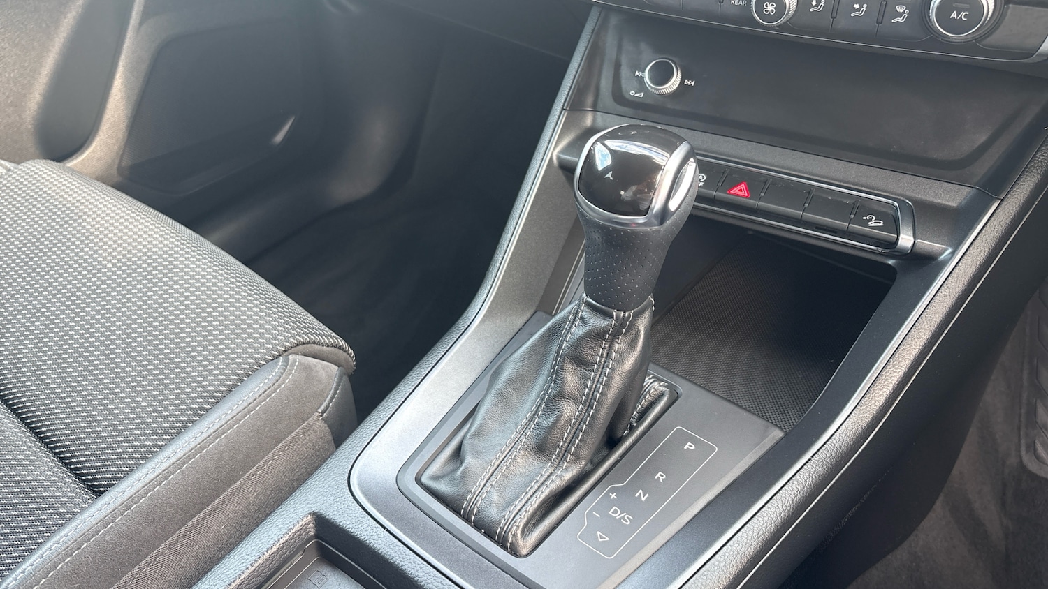 Used Audi Q3 2020 for sale - 76421765: Photo 13