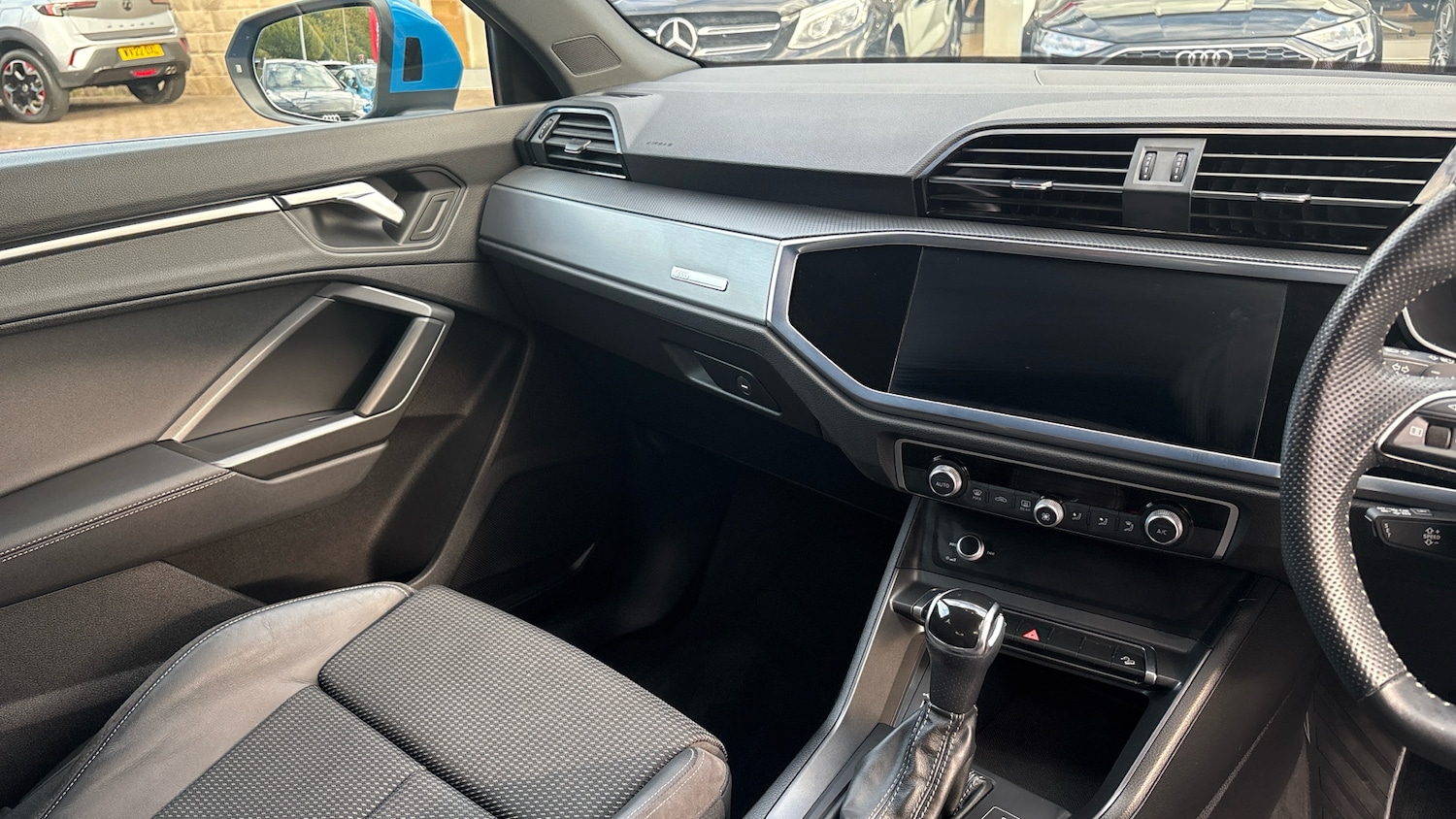 Used Audi Q3 2020 for sale - 76421765: Photo 14