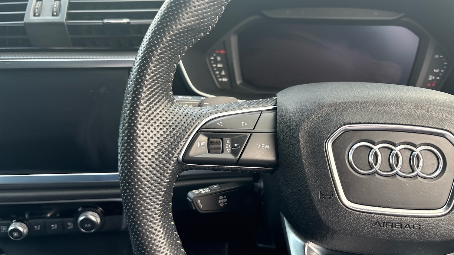 Used Audi Q3 2020 for sale - 76421765: Photo 22
