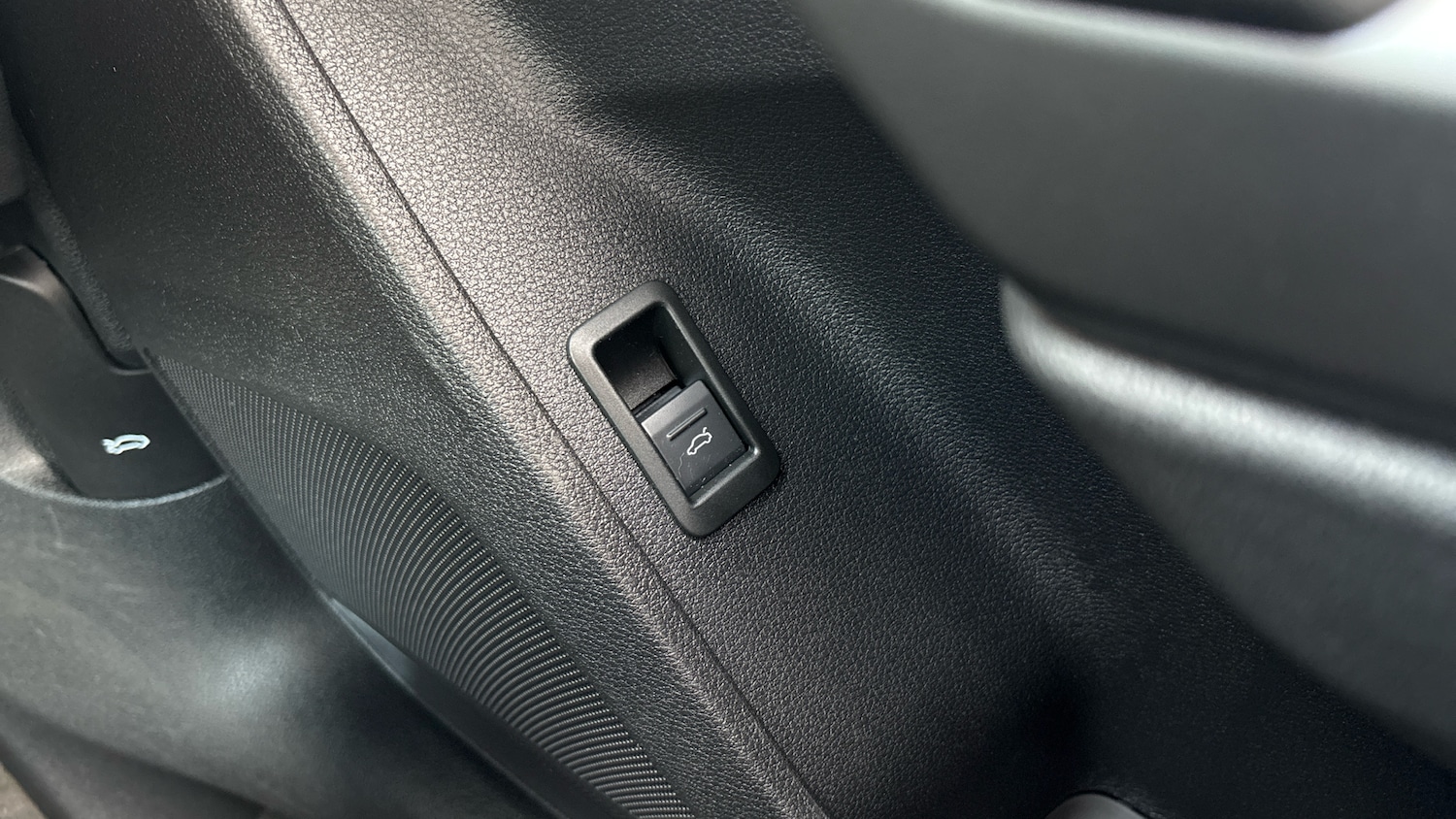 Used Audi Q3 2020 for sale - 76421765: Photo 26