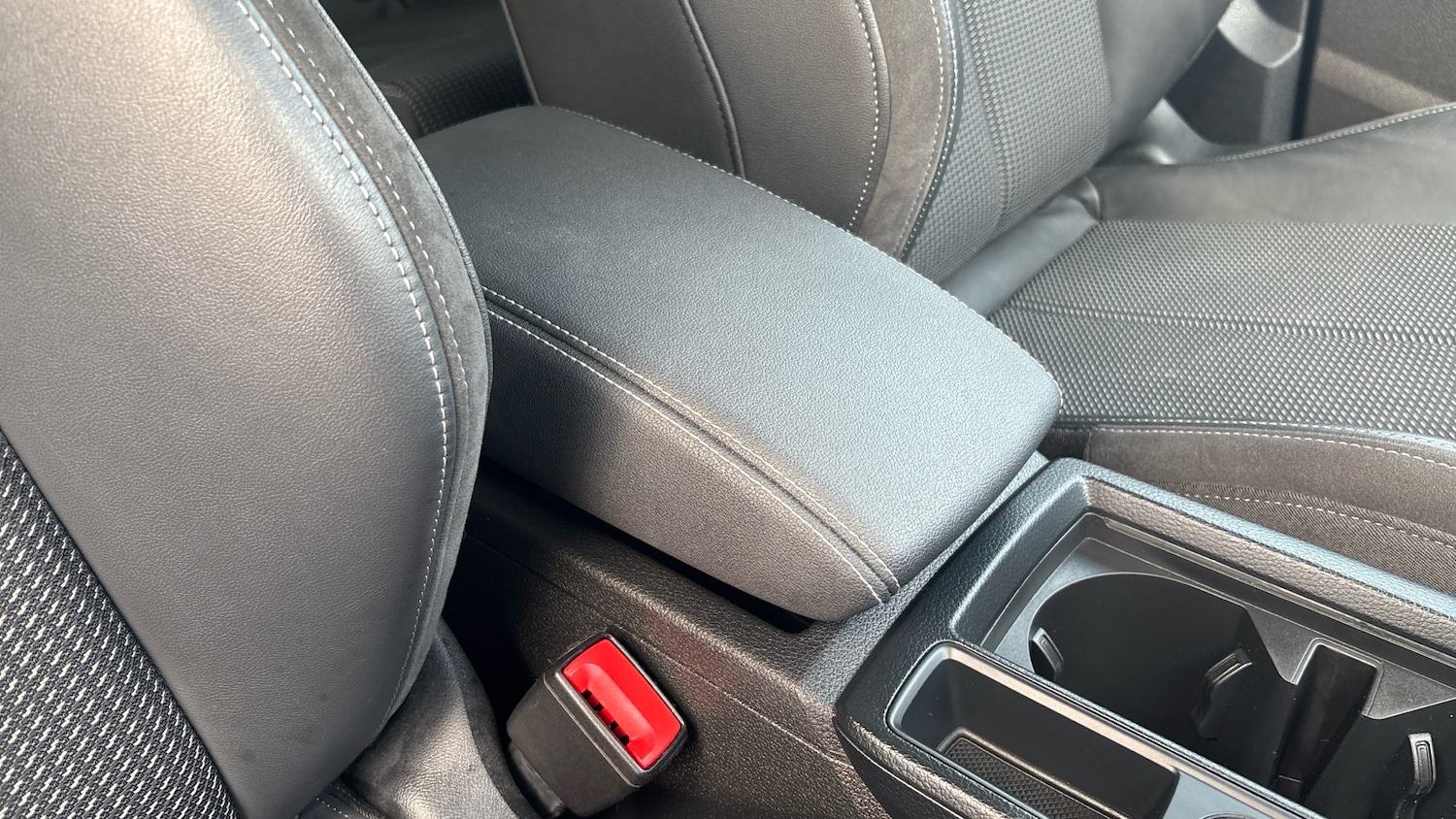 Used Audi Q3 2020 for sale - 76421765: Photo 38