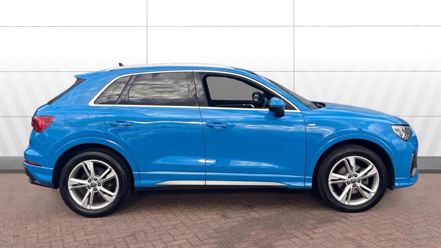Used Audi Q3 2020 for sale - 76421765: Photo 5