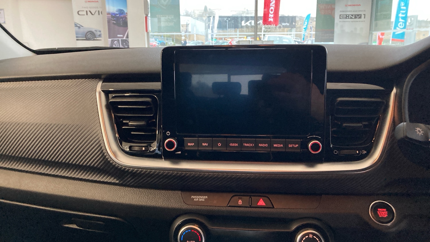 Used Kia Stonic 2025 for sale - 77420951: Photo 12