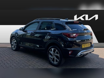 Used Kia Stonic 2025 for sale - 78325278: Photo