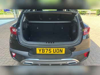 Used Kia Stonic 2025 for sale - 78325278: Photo