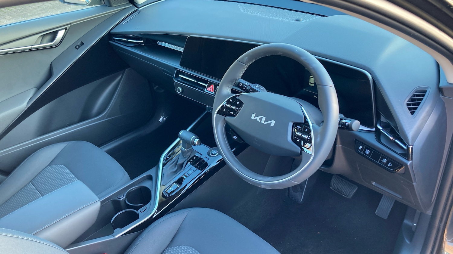 Used Kia Niro 2025 for sale - 76493758: Photo 11