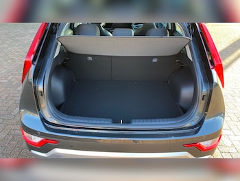 Used Kia Niro 2025 for sale - 76493758: Photo