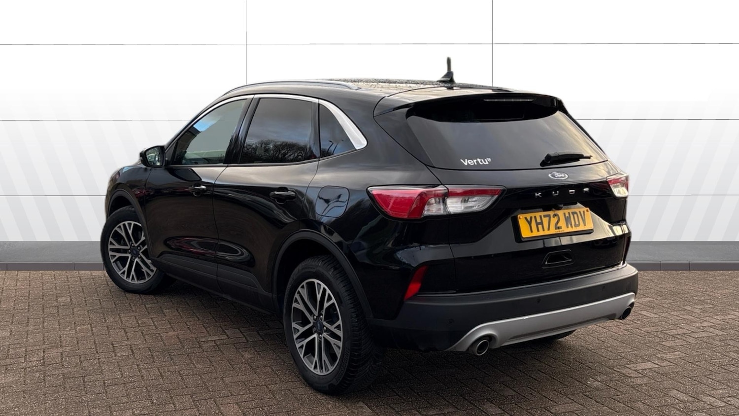 Used Ford Kuga 2022 for sale - 77035700: Photo 2