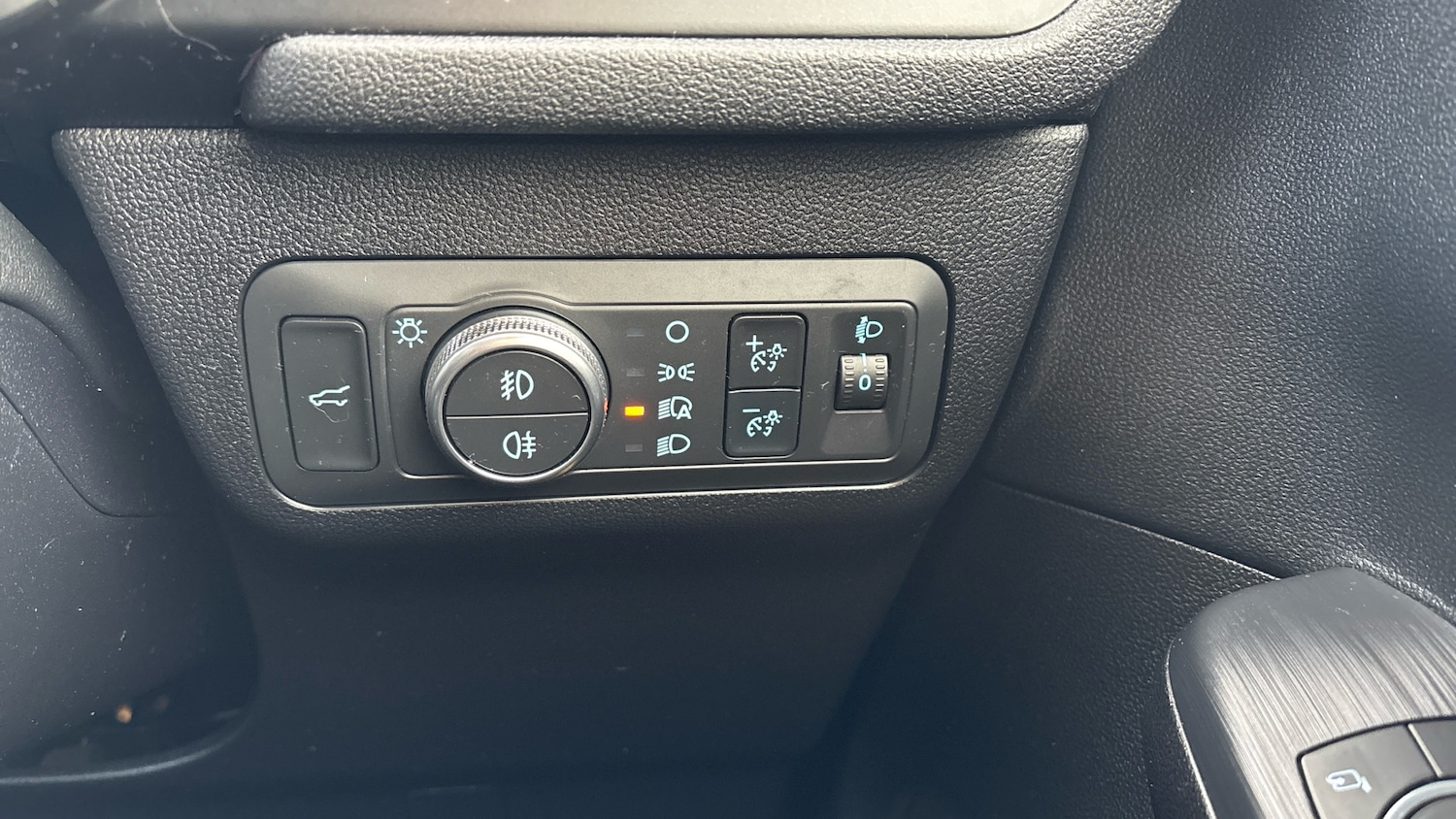 Used Ford Kuga 2022 for sale - 77035700: Photo 34