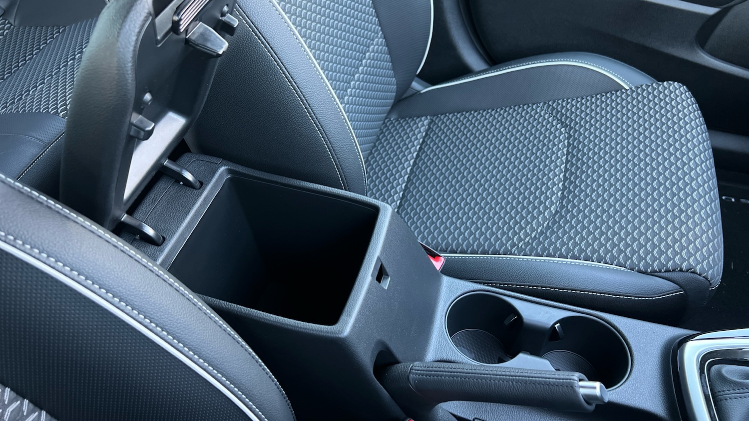 Used Kia XCeed 2025 for sale - 77213321: Photo 29