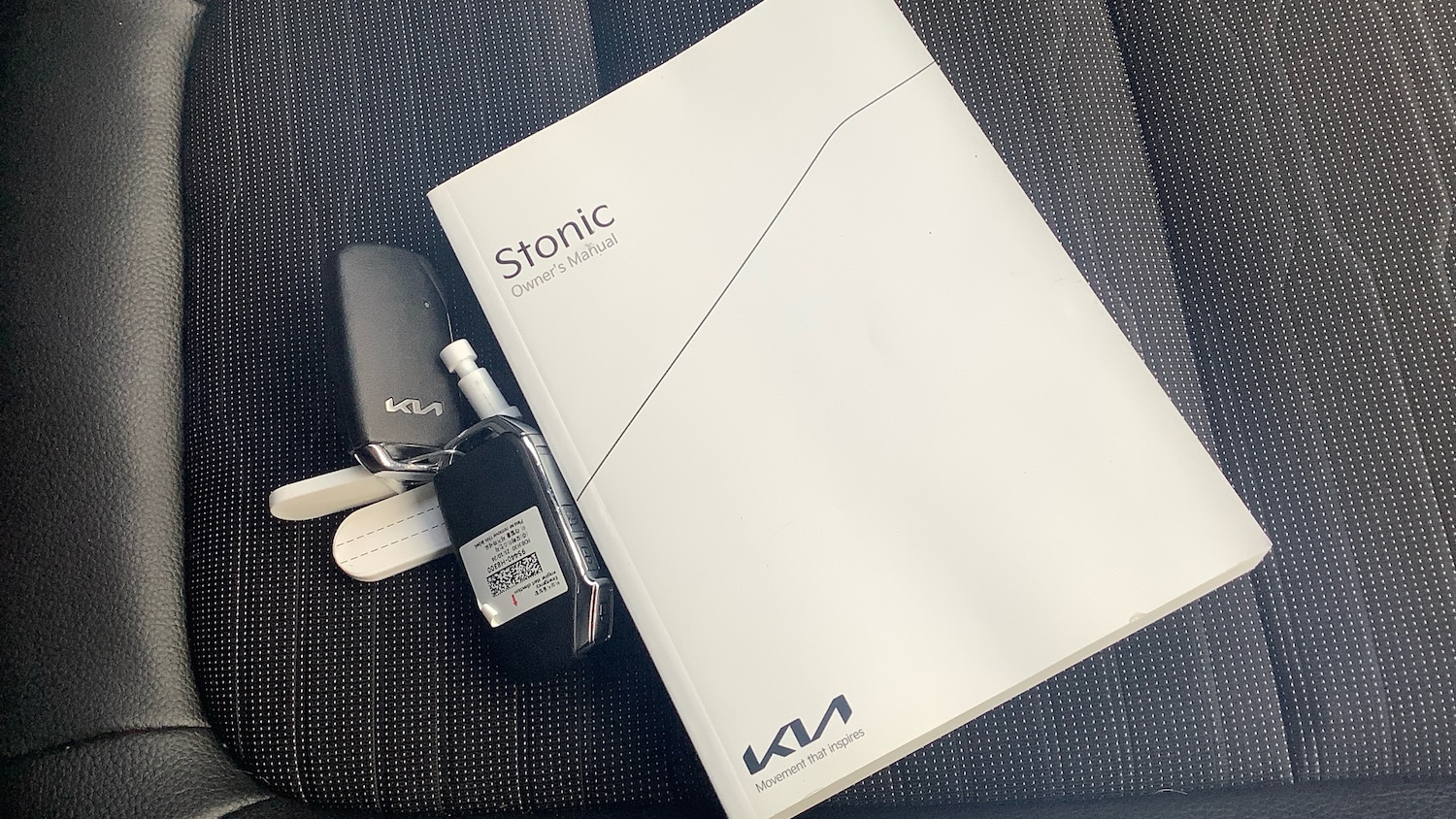 Used Kia Stonic 2024 for sale - 77026025: Photo 19