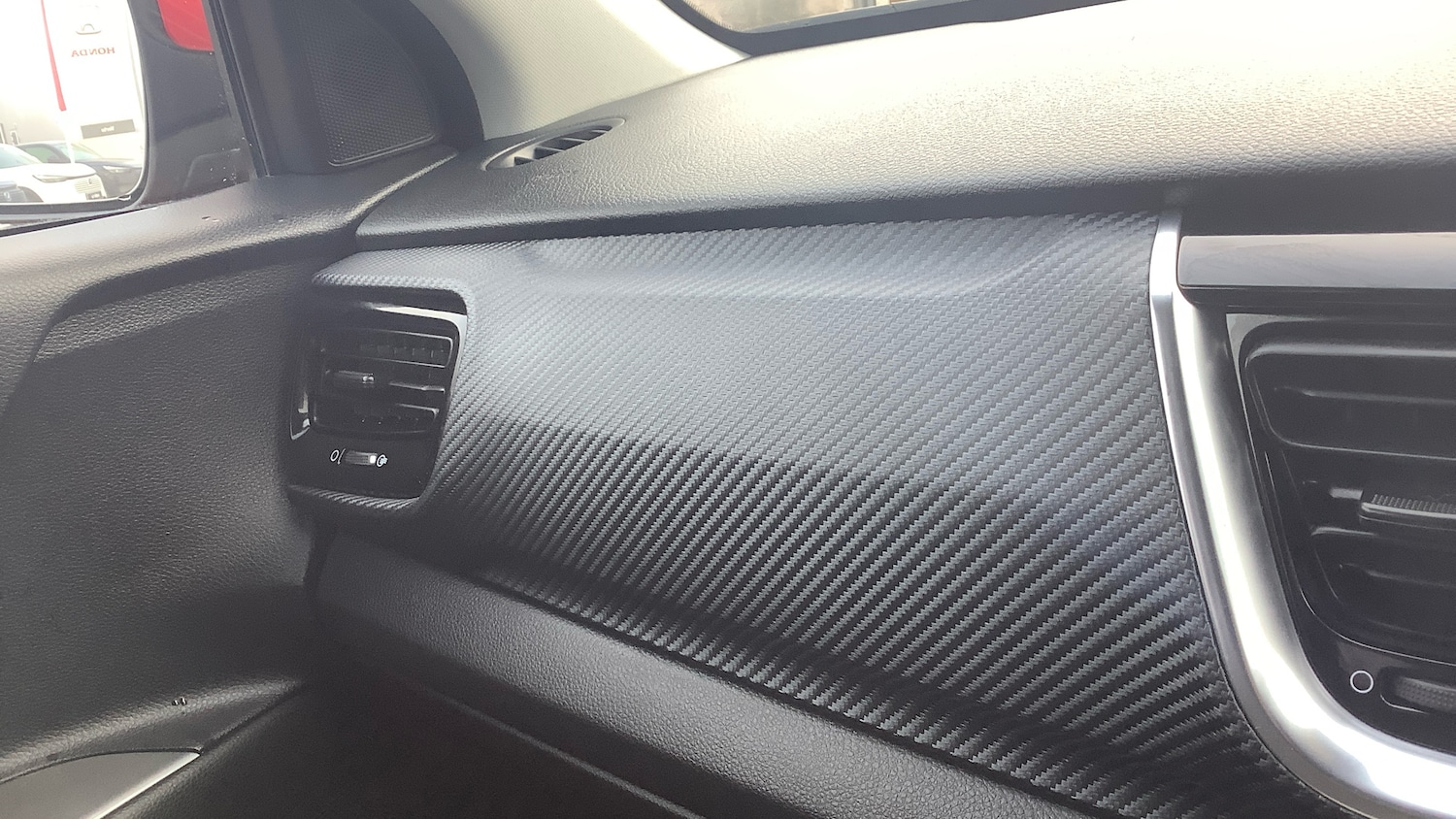 Used Kia Stonic 2024 for sale - 77026025: Photo 33