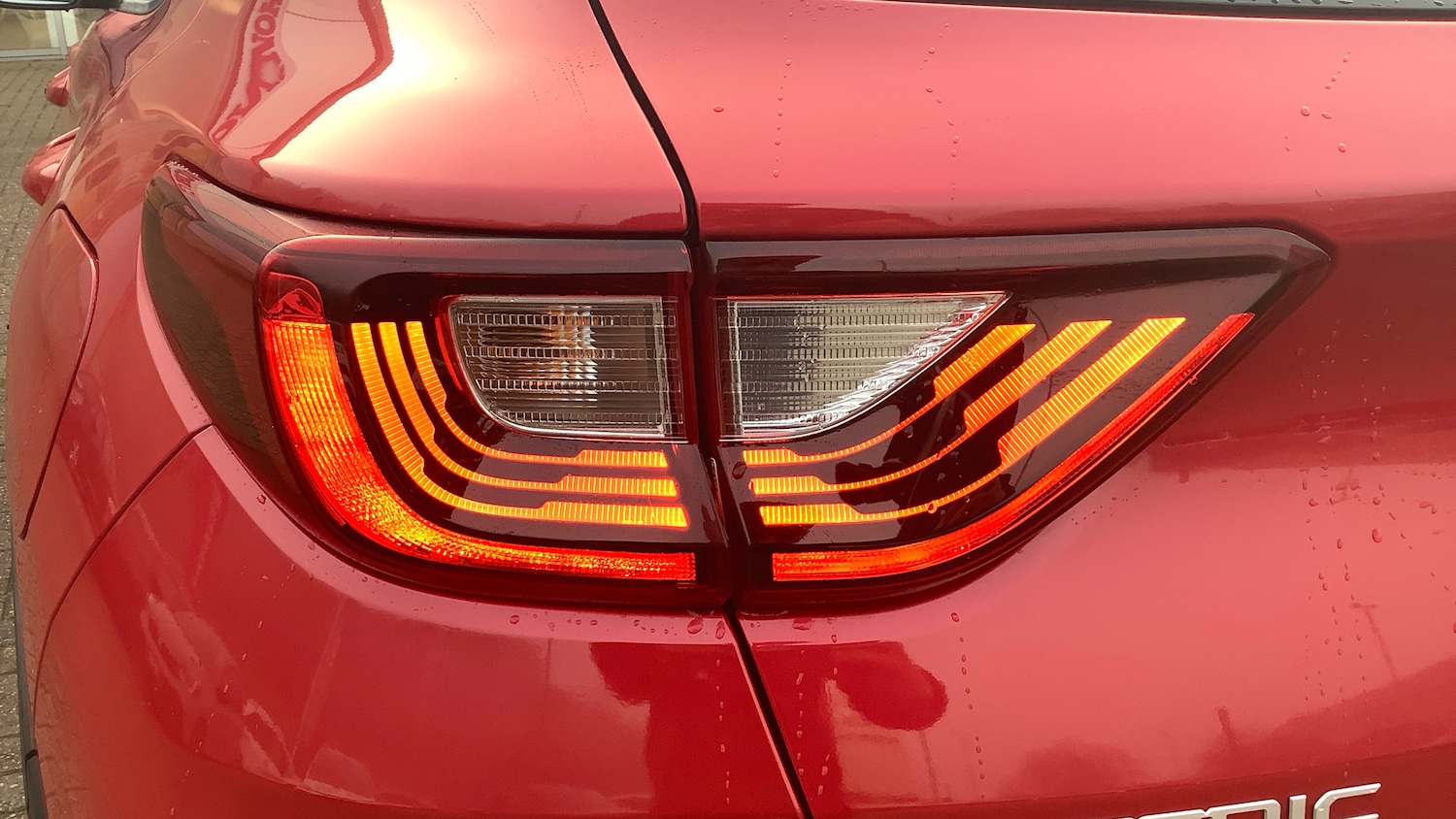 Used Kia Stonic 2024 for sale - 77026025: Photo 40