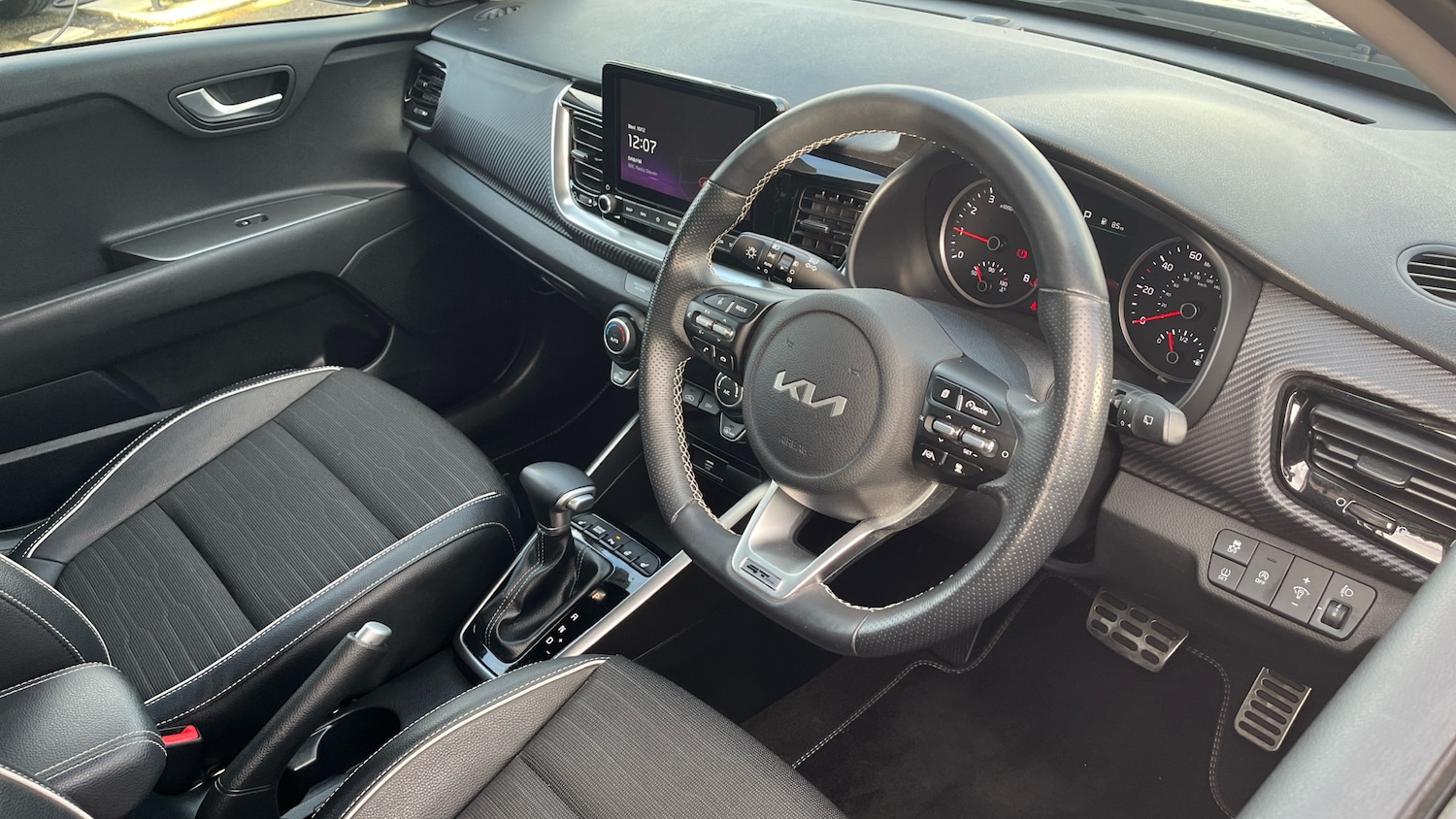 Used Kia Stonic 2023 for sale - 77717682: Photo 11