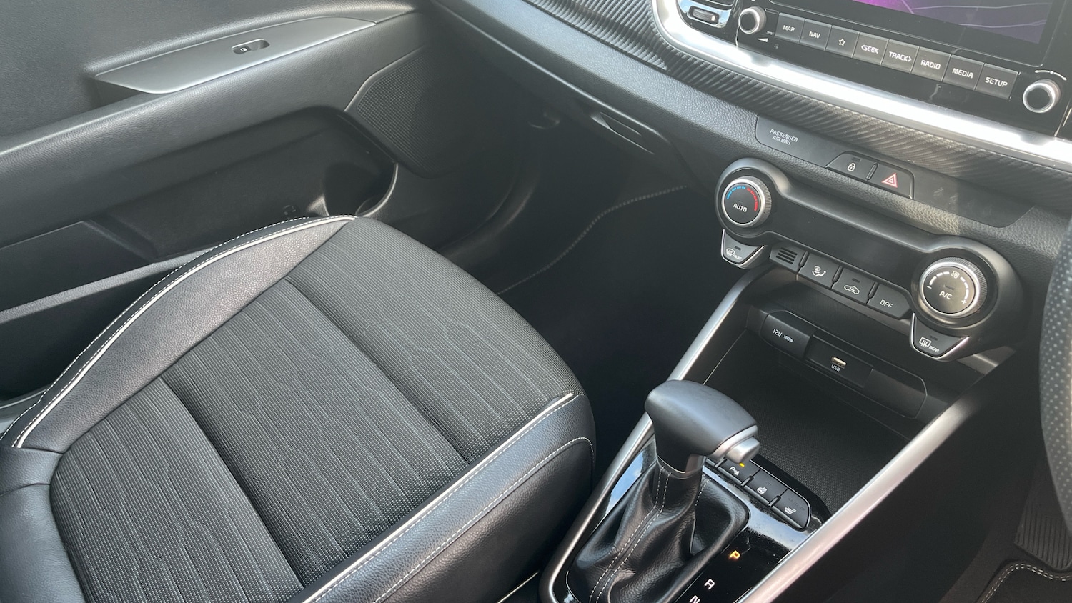 Used Kia Stonic 2023 for sale - 77717682: Photo 14