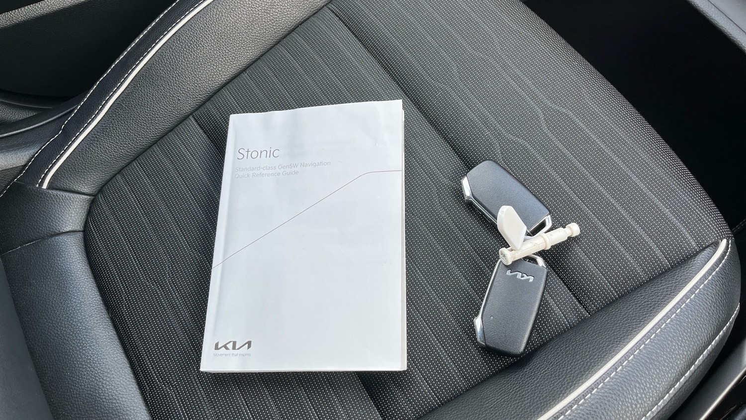 Used Kia Stonic 2023 for sale - 77717682: Photo 19
