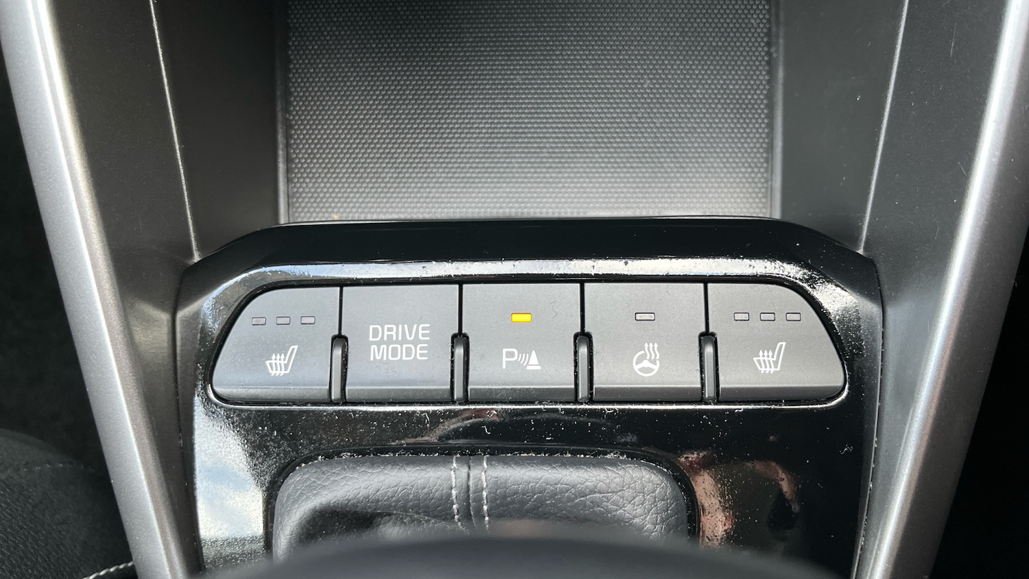 Used Kia Stonic 2023 for sale - 77717682: Photo 35