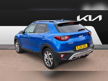 Used Kia Stonic 2024 for sale - 79231235: Photo