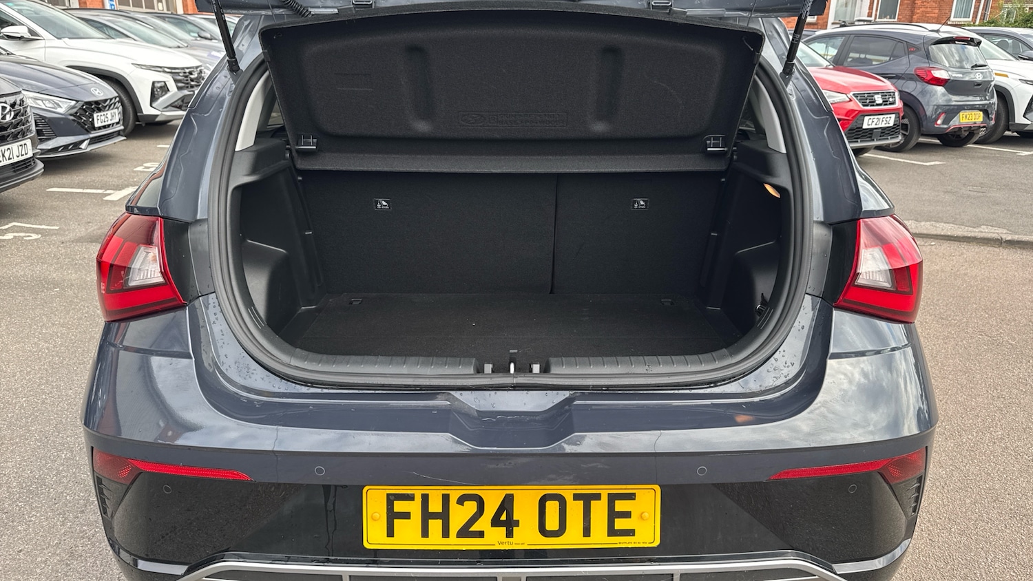 Used Hyundai i20 2024 for sale - 76450254: Photo 4