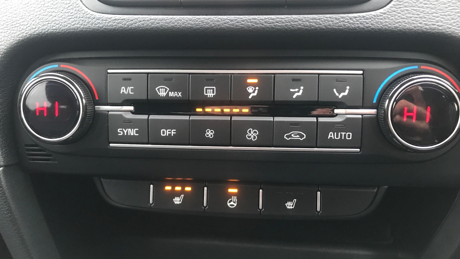 Used Kia Ceed 2025 for sale - 77046121: Photo 28