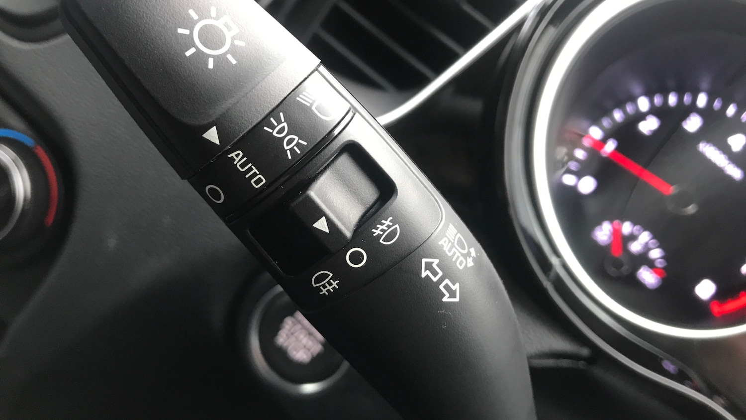 Used Kia Ceed 2025 for sale - 77046121: Photo 34