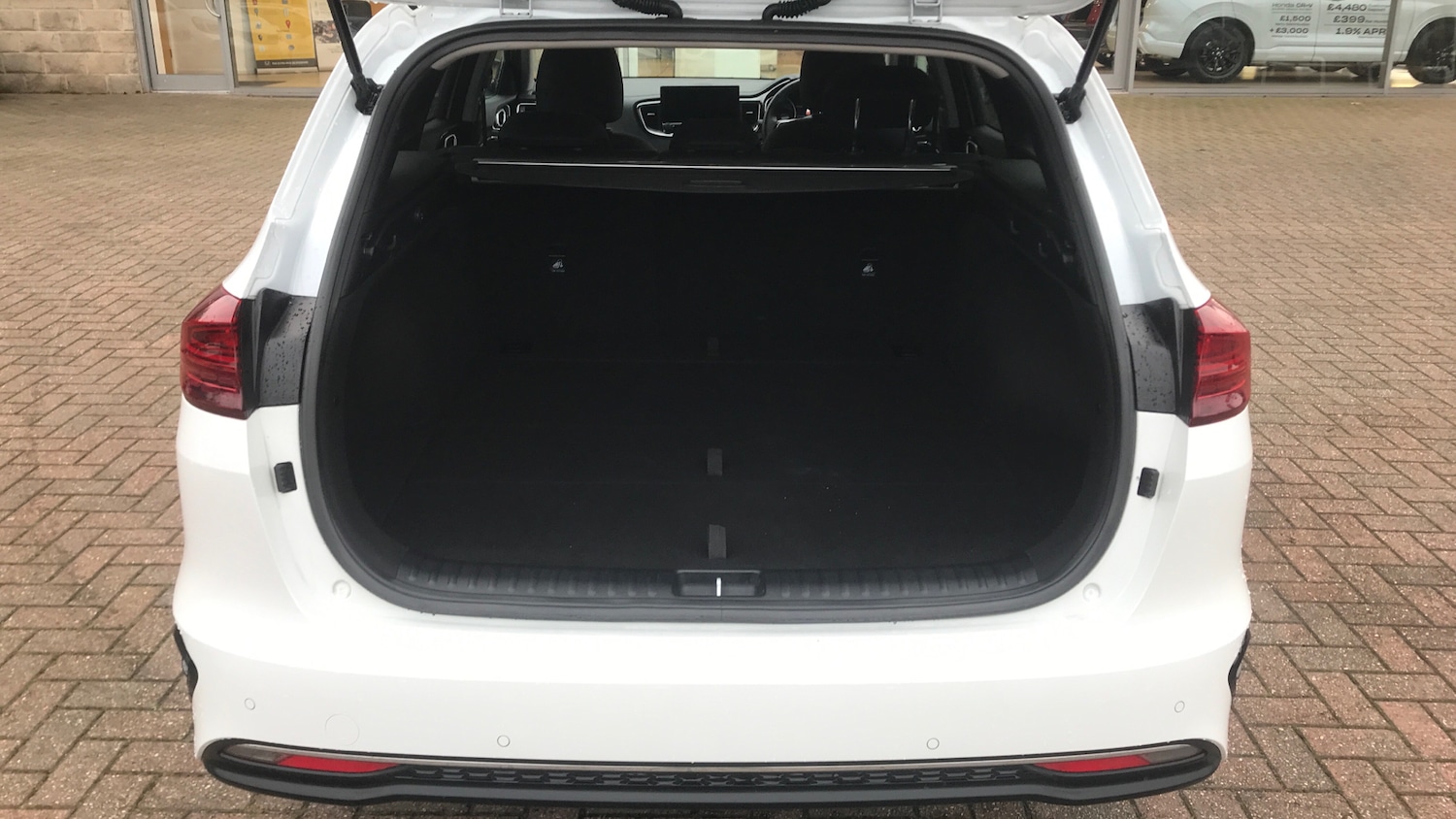 Used Kia Ceed 2025 for sale - 77046121: Photo 4