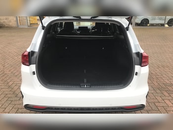 Used Kia Ceed 2025 for sale - 77046121: Photo