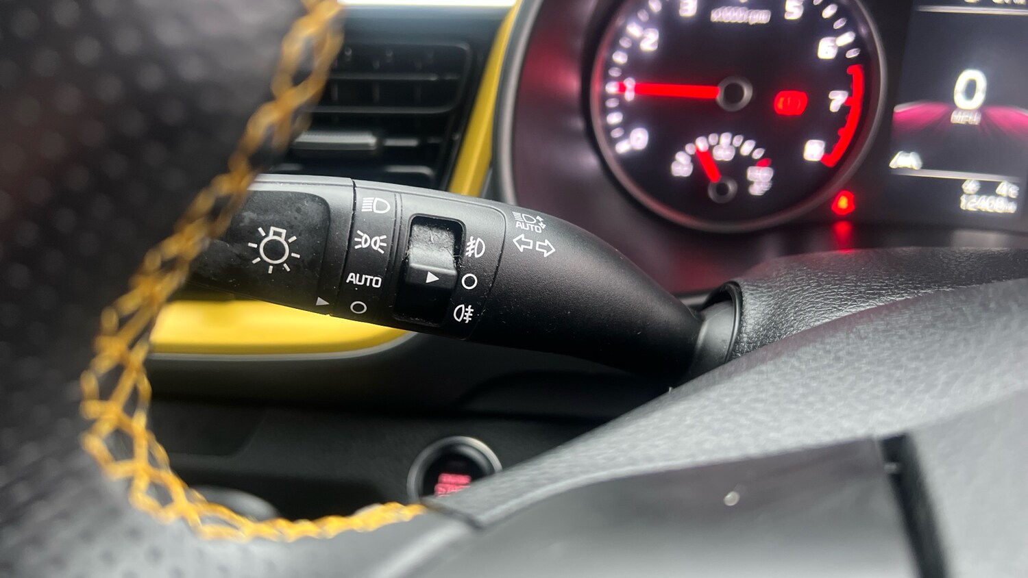 Used Kia Stonic 2023 for sale - 77517443: Photo 24