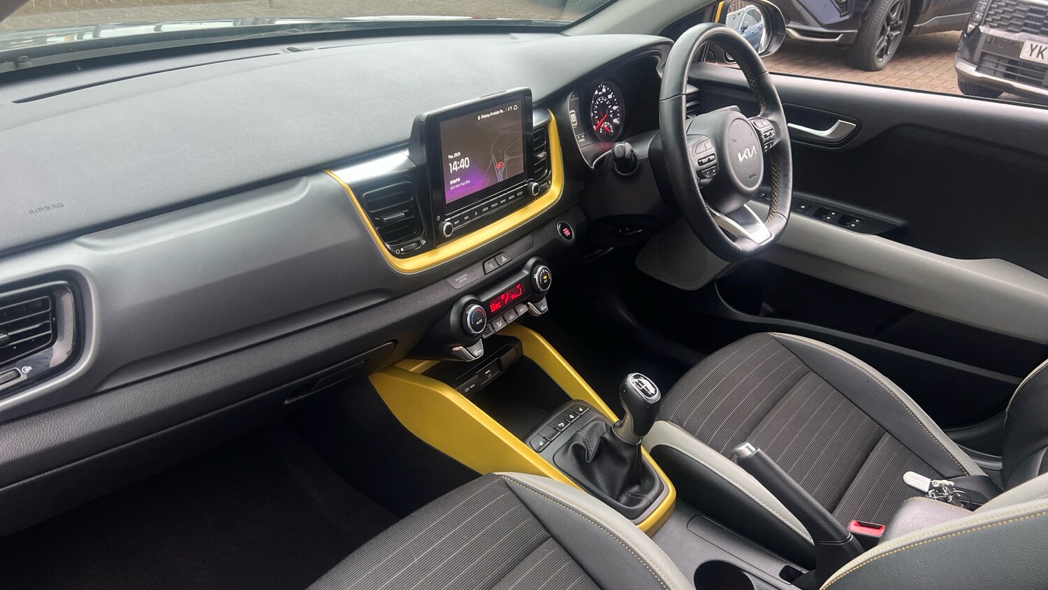 Used Kia Stonic 2023 for sale - 77517443: Photo 9