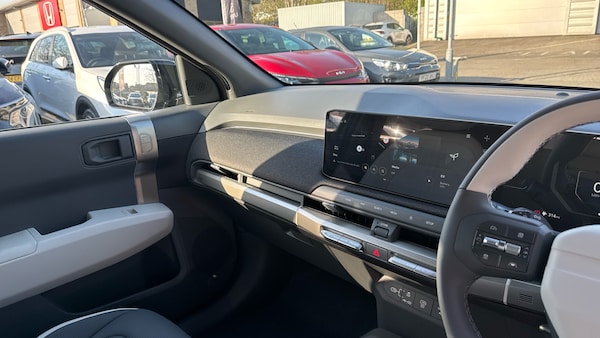Used Kia EV3 2025 for sale - 75995673: Photo 14