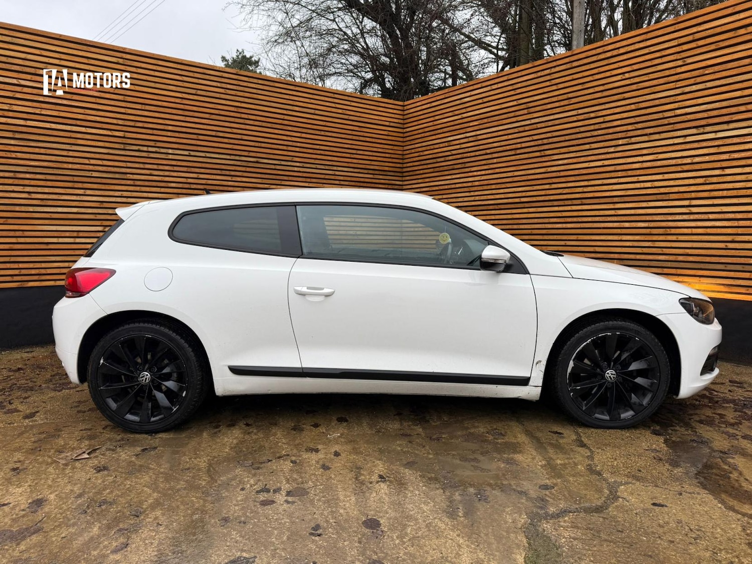 Used Volkswagen Scirocco 2011 for sale - 77457421: Photo 4