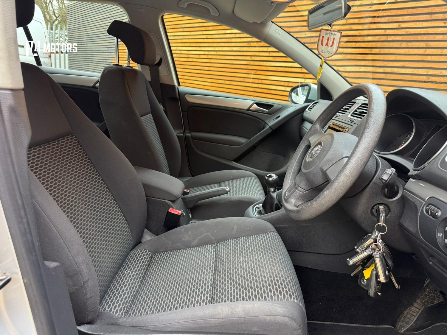 Used Volkswagen Golf 2011 for sale - 77921748: Photo 16