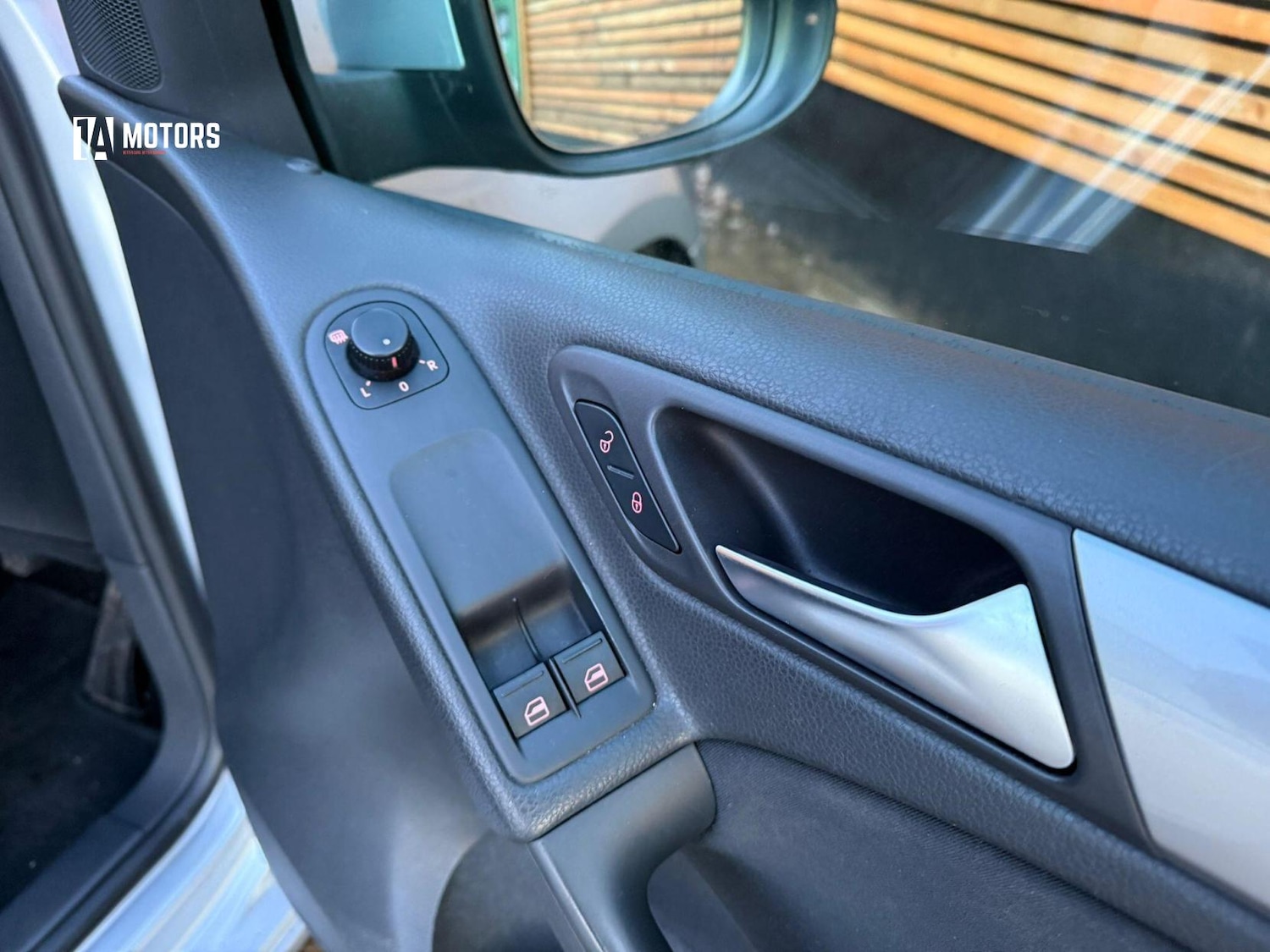 Used Volkswagen Golf 2010 for sale - 77453758: Photo 20