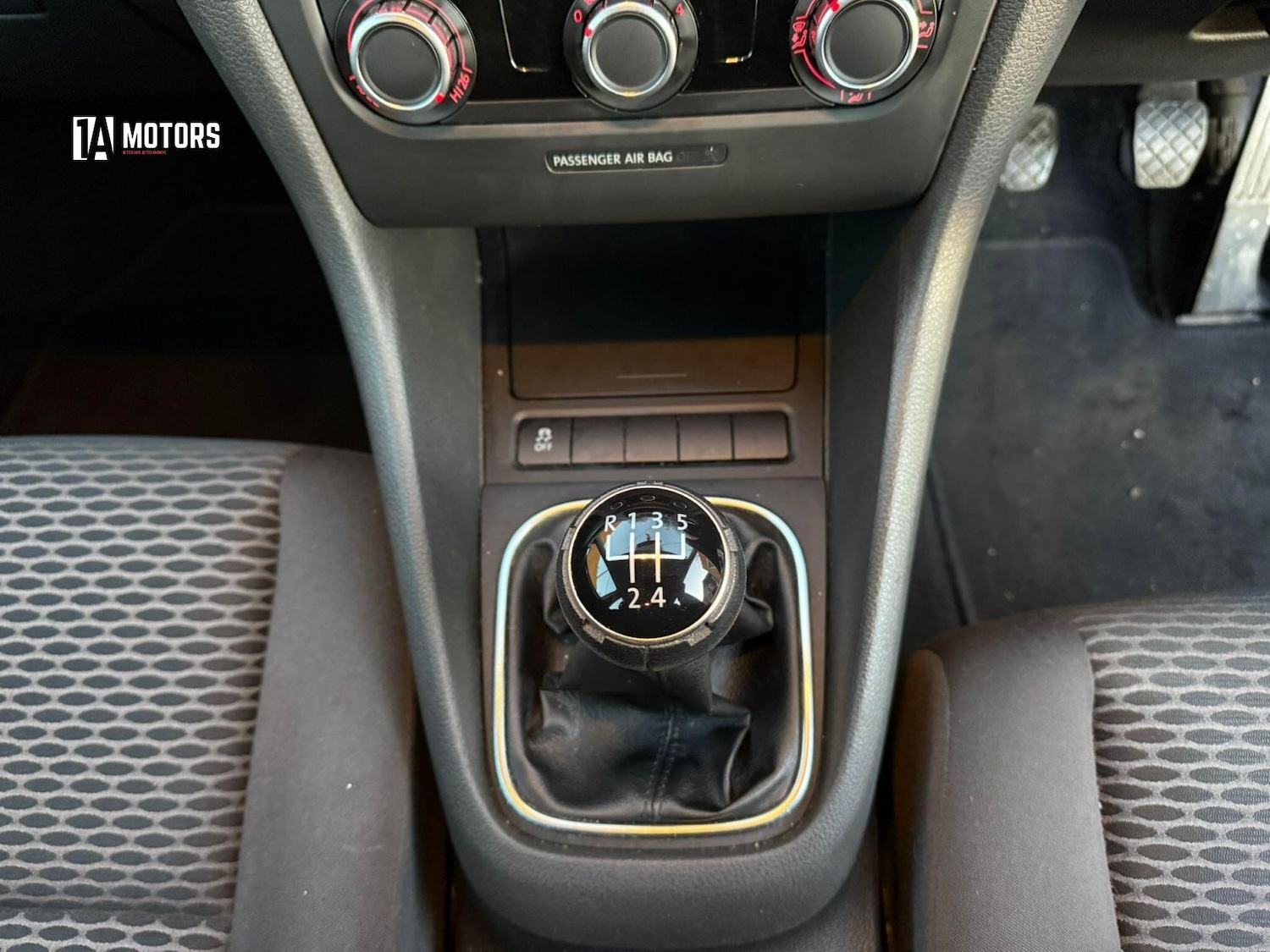 Used Volkswagen Golf 2010 for sale - 77453758: Photo 26