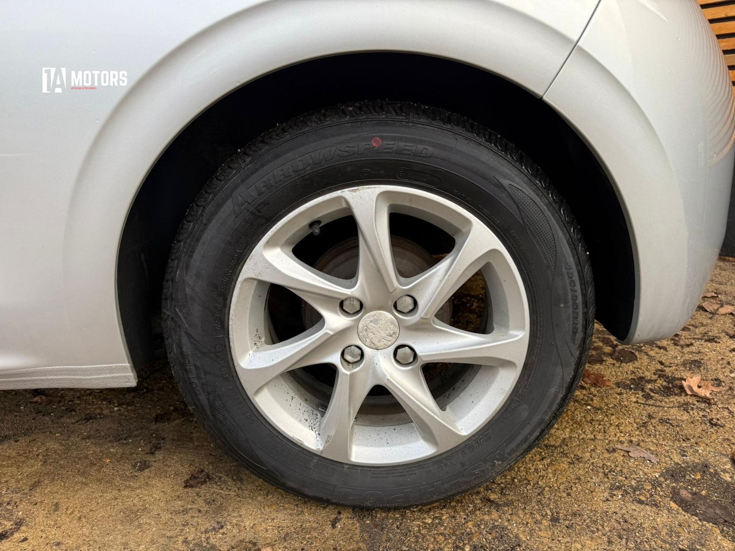 Used Peugeot 208 2014 for sale - 77453770: Photo 14