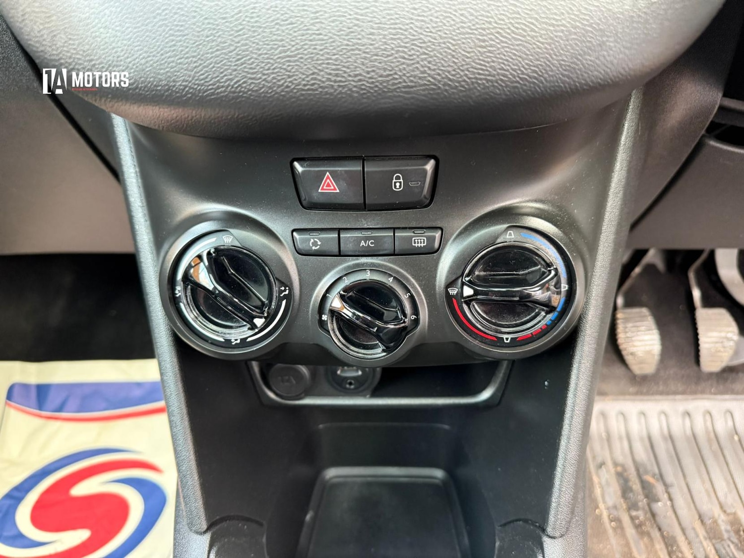 Used Peugeot 208 2014 for sale - 77189618: Photo 20