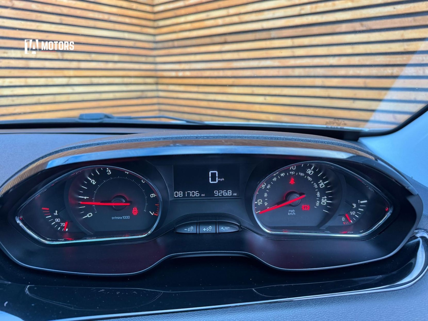 Used Peugeot 208 2014 for sale - 77189618: Photo 25