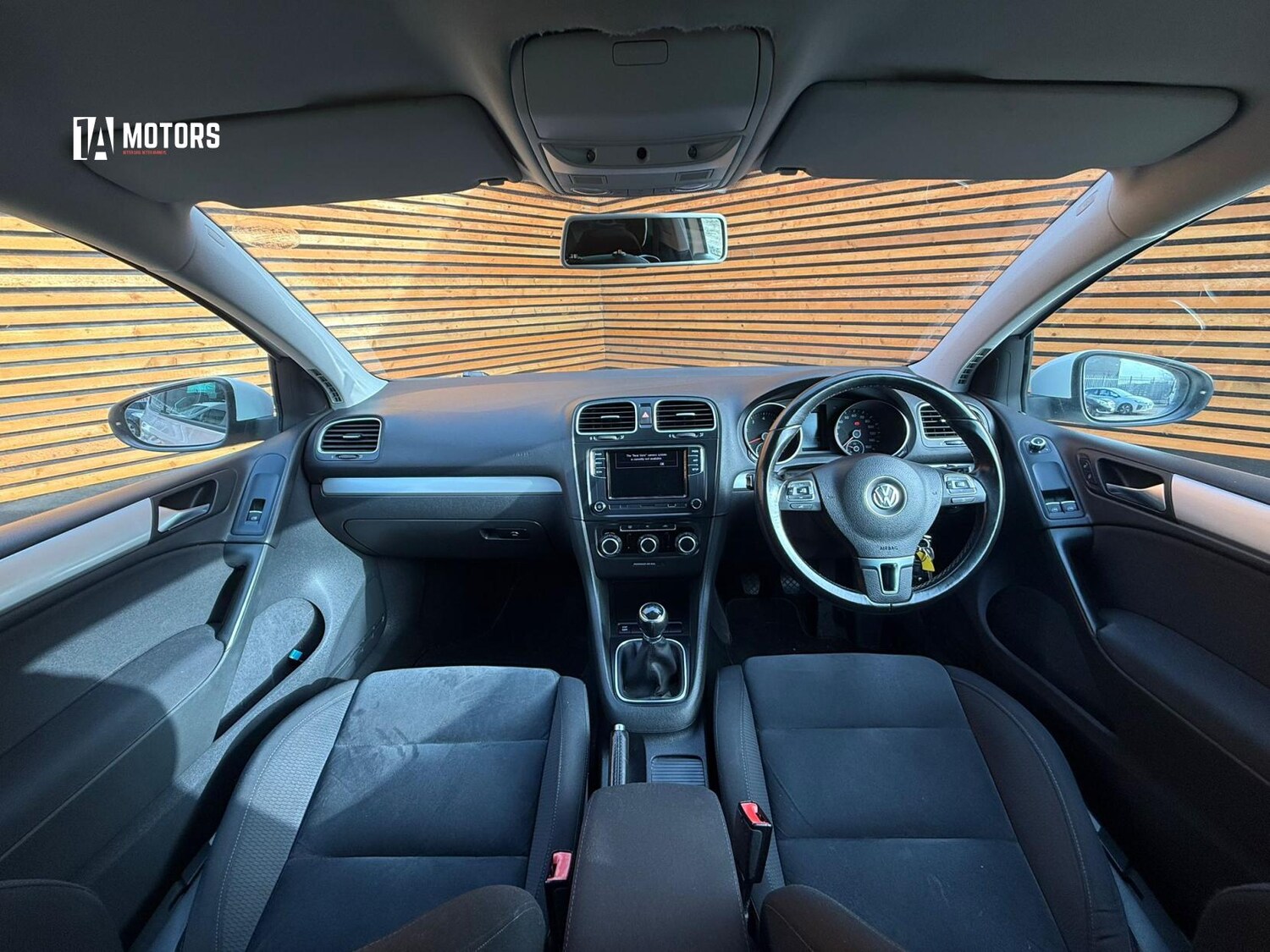 Used Volkswagen Golf 2010 for sale - 77767166: Photo 18