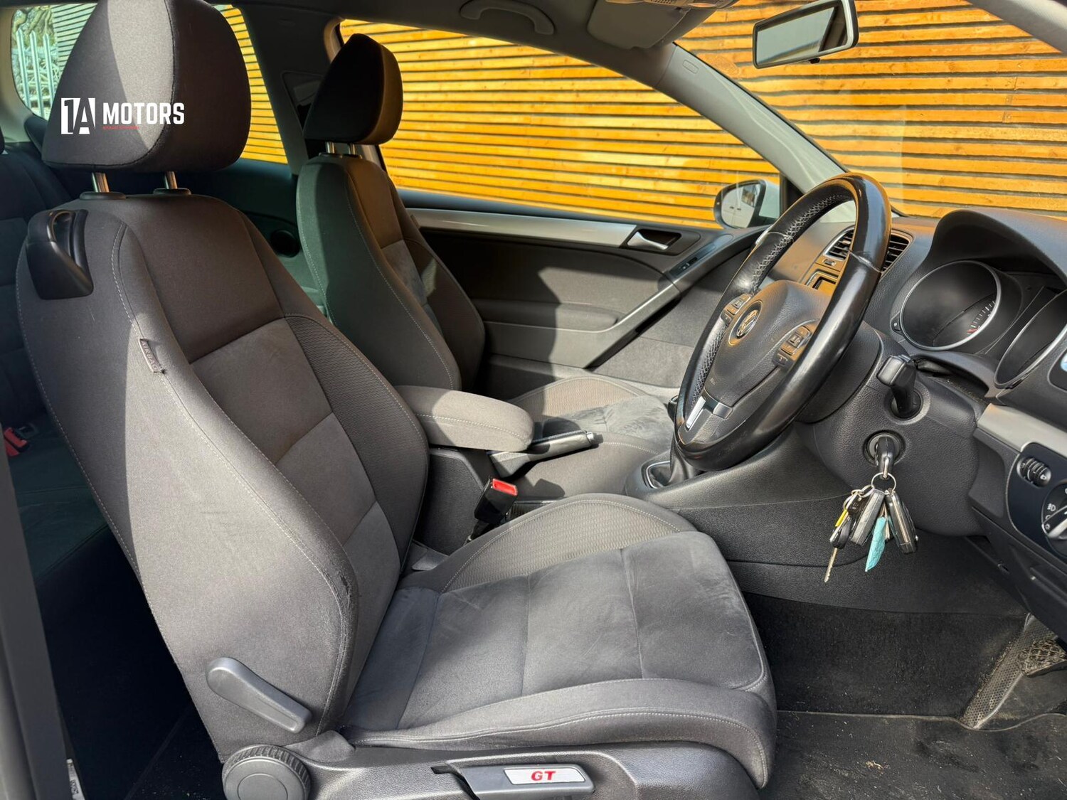 Used Volkswagen Golf 2010 for sale - 77767166: Photo 21