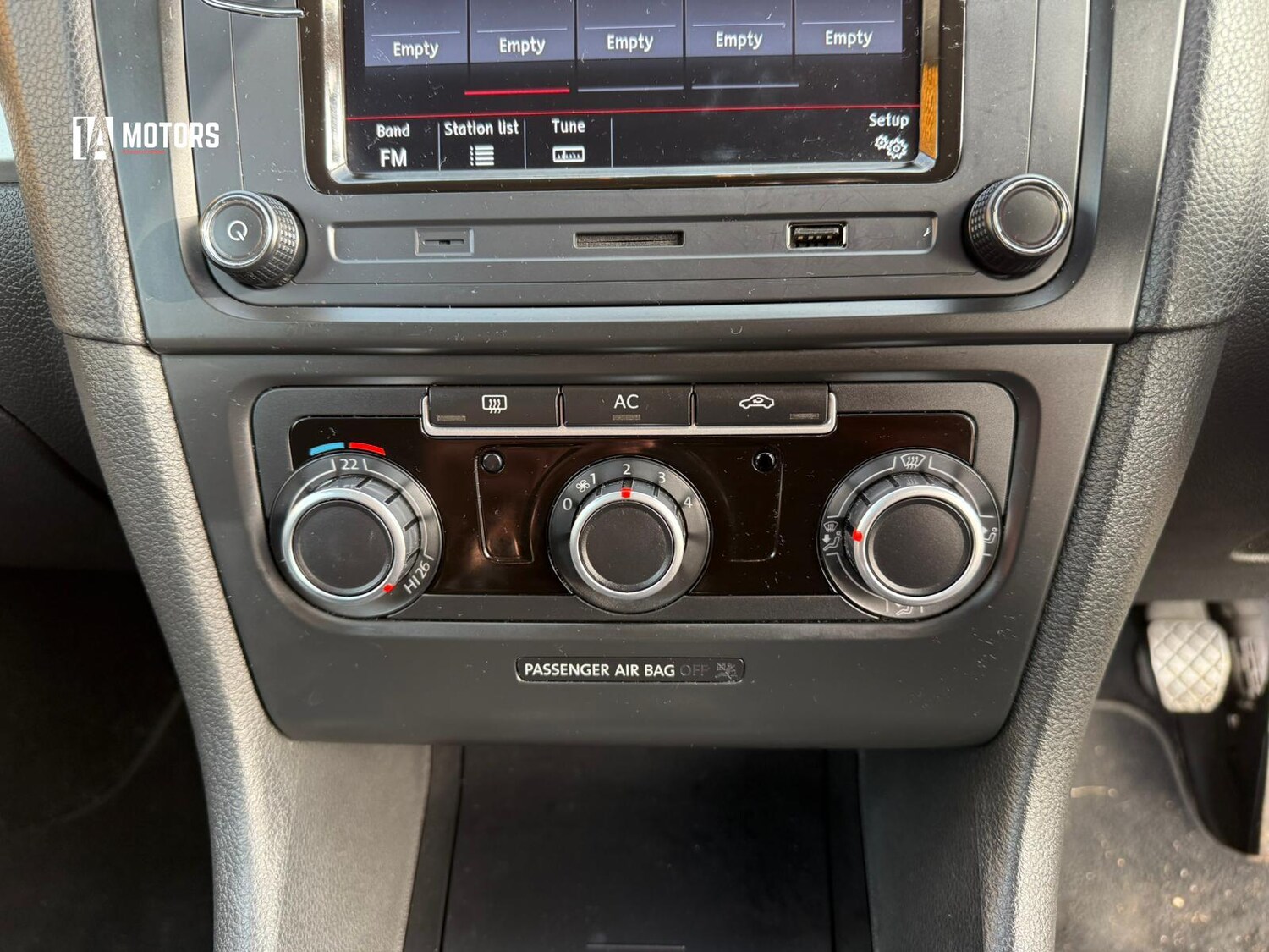 Used Volkswagen Golf 2010 for sale - 77767166: Photo 27