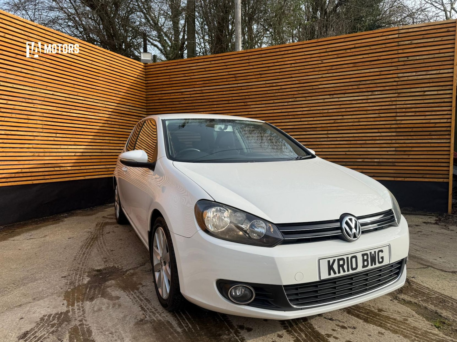 Used Volkswagen Golf 2010 for sale - 77767166: Photo 4