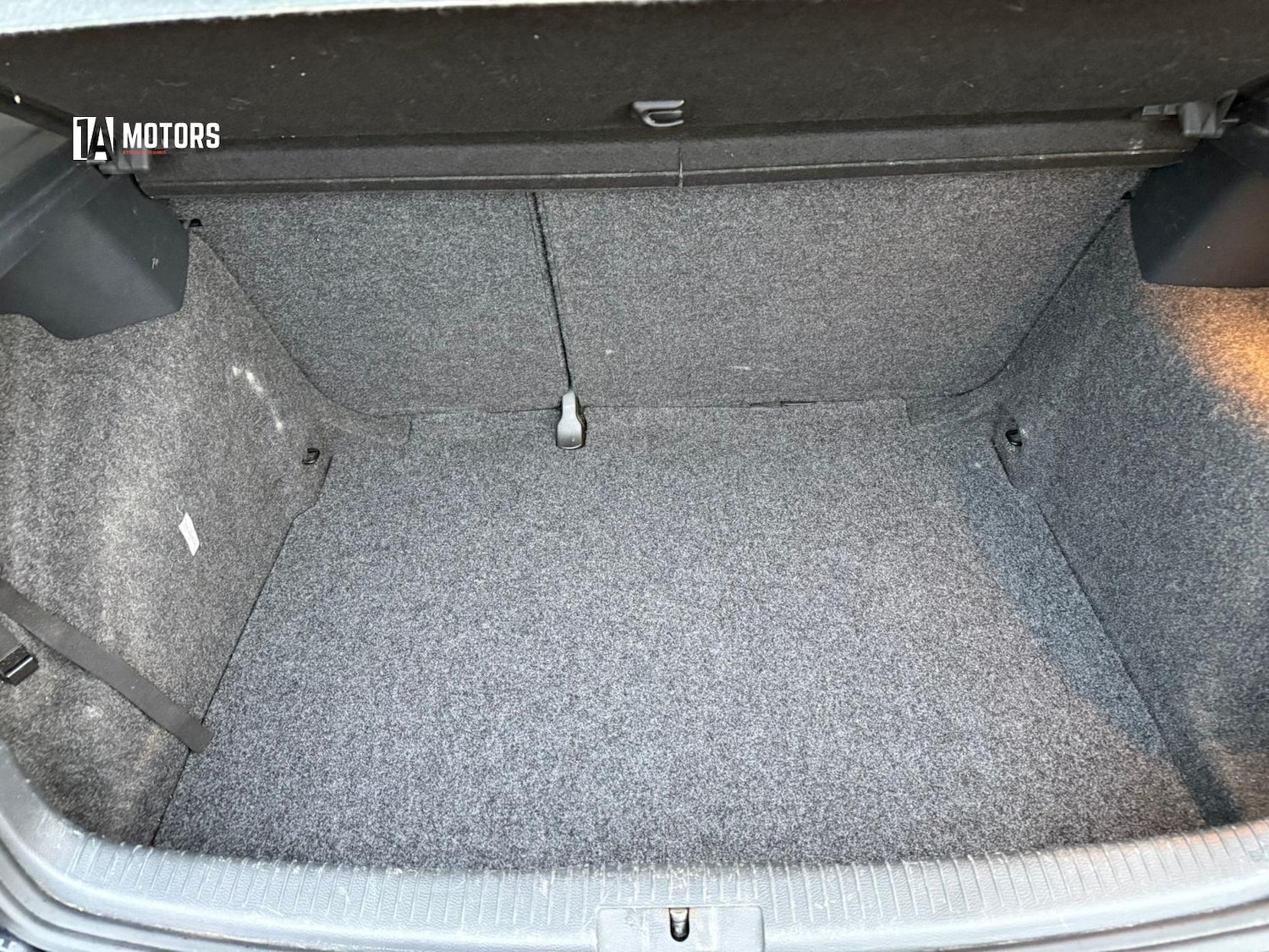 Used Volkswagen Golf 2011 for sale - 77453778: Photo 13