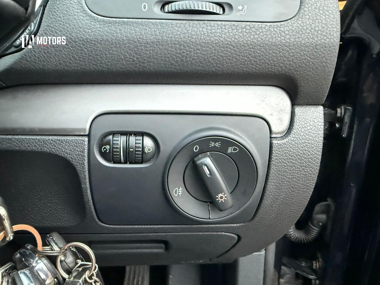 Used Volkswagen Golf 2011 for sale - 77453778: Photo 19