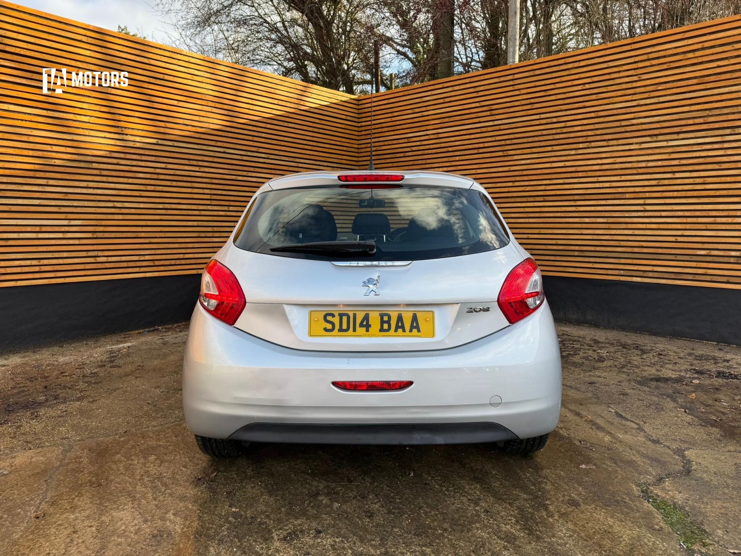 Used Peugeot 208 2014 for sale - 77189616: Photo 12