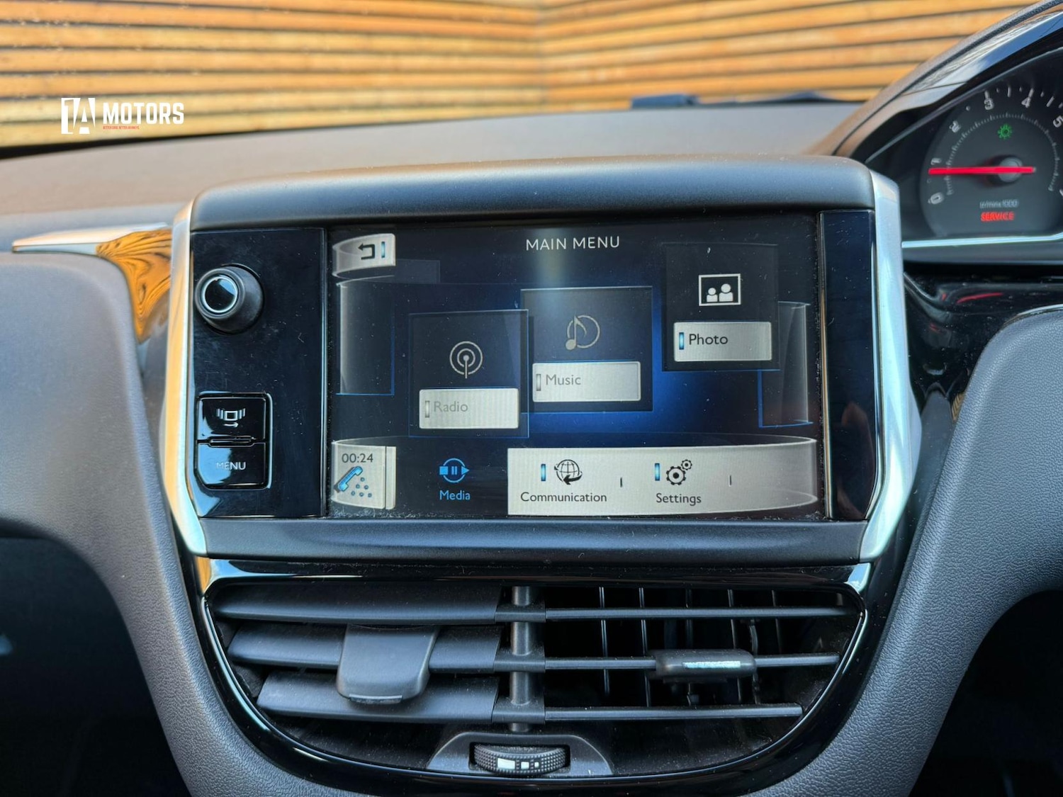 Used Peugeot 208 2014 for sale - 77189616: Photo 23