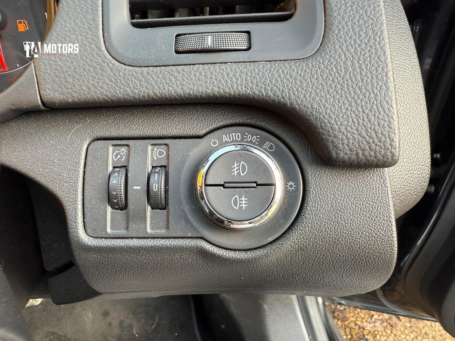 Used Vauxhall Insignia 2015 for sale - 77767165: Photo 19