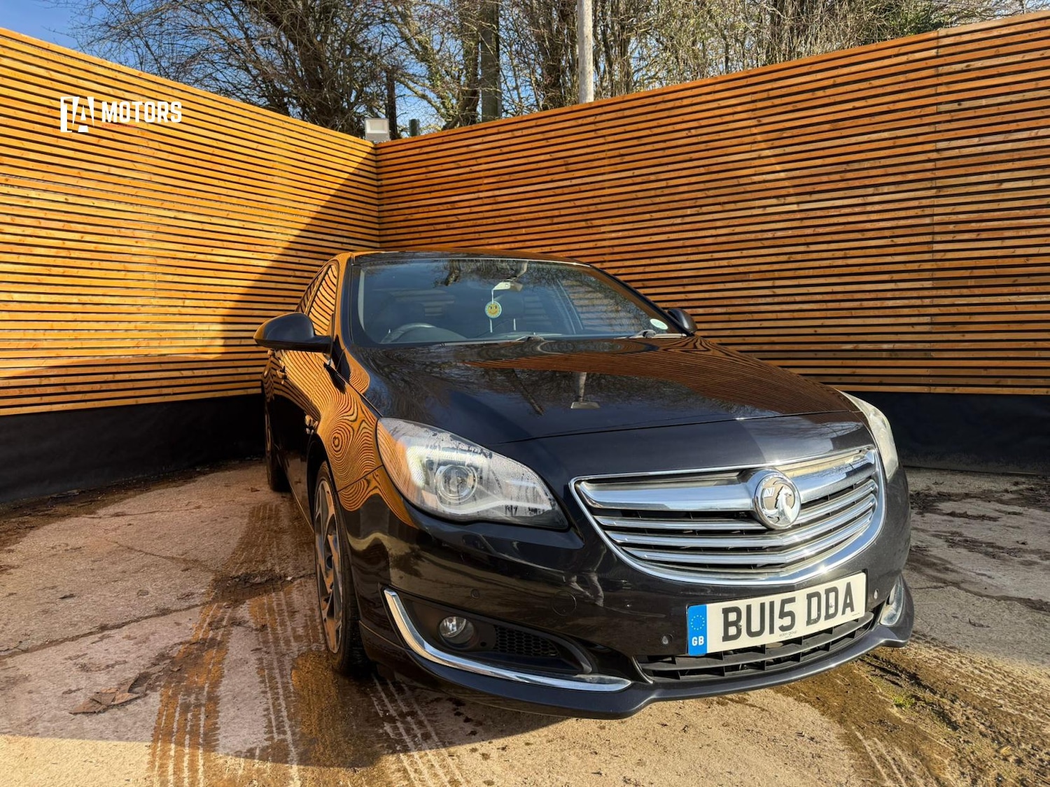 Used Vauxhall Insignia 2015 for sale - 77767165: Photo 2